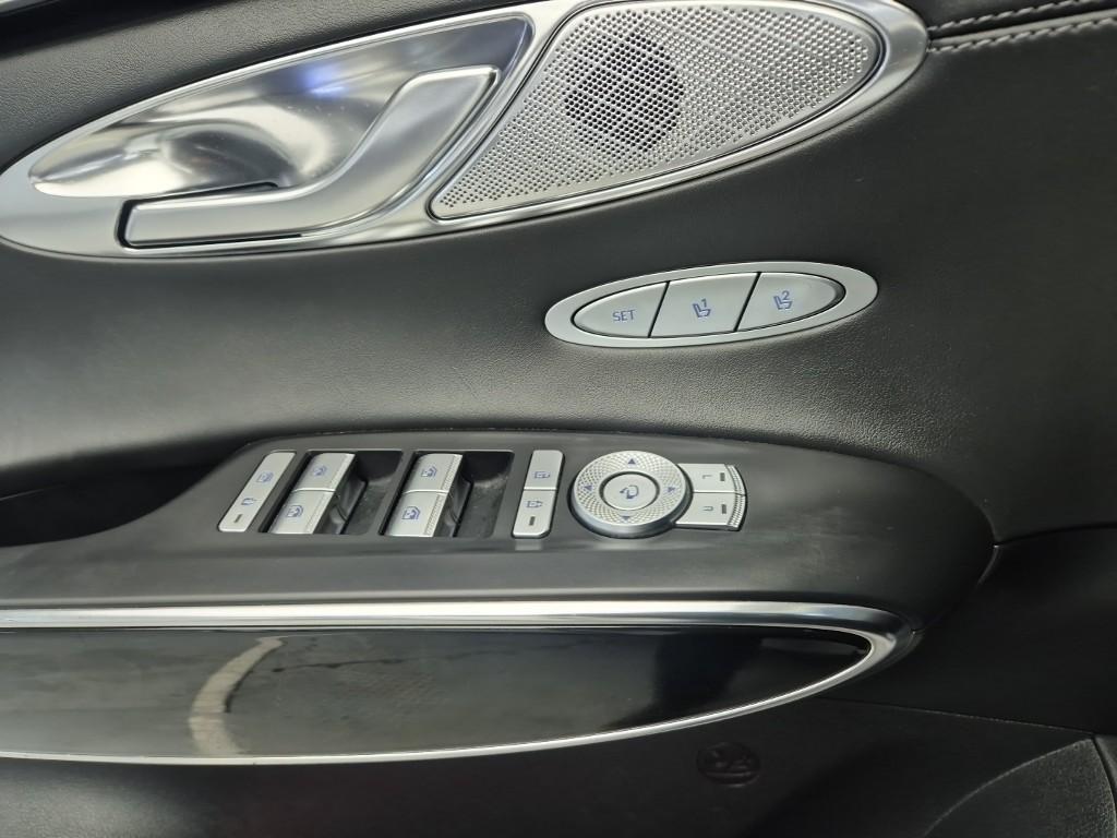 Genesis GV70 2021 Blanco - Importación desde Corea - HF Imports Iquique - Foto 18