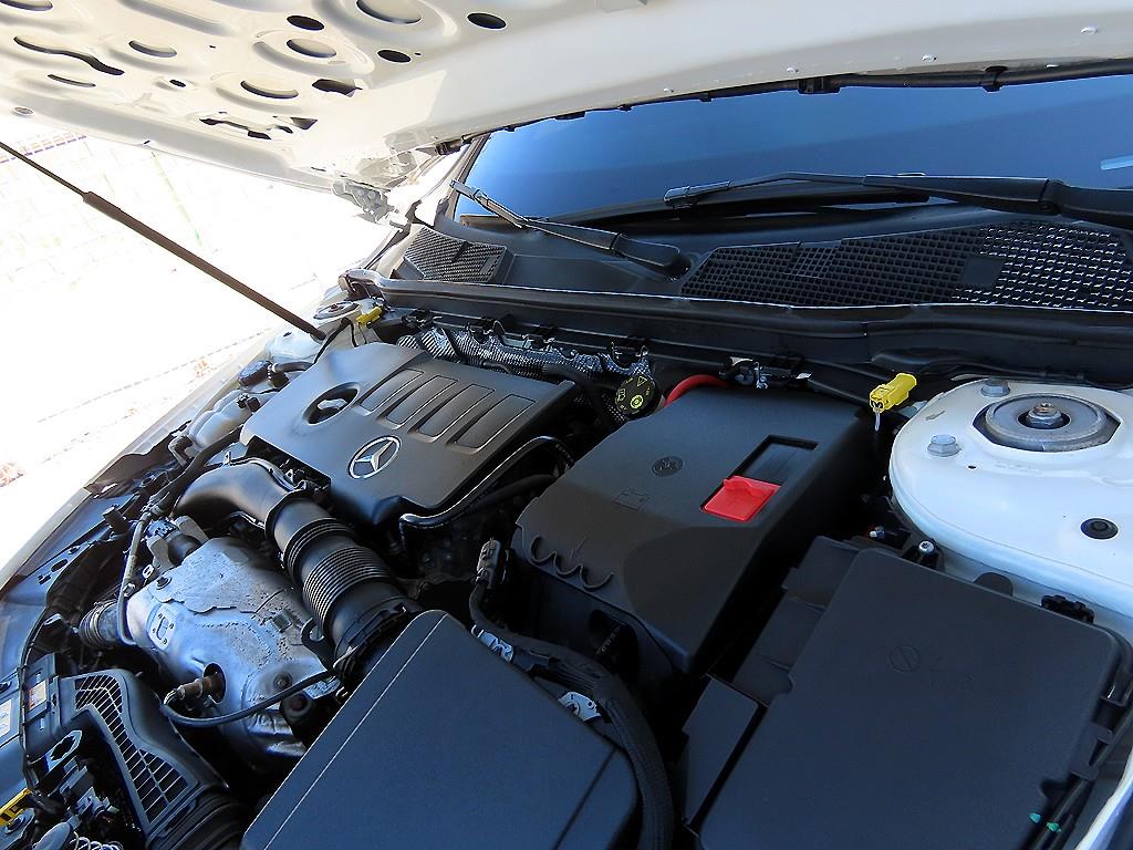 Mercedes Benz A Class 2020 Blanco - Importación desde Corea - HF Imports Iquique - Foto 16