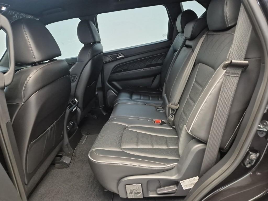 Ssangyong Rexton 2024 Negro - Importación desde Corea - HF Imports Iquique - Foto 13