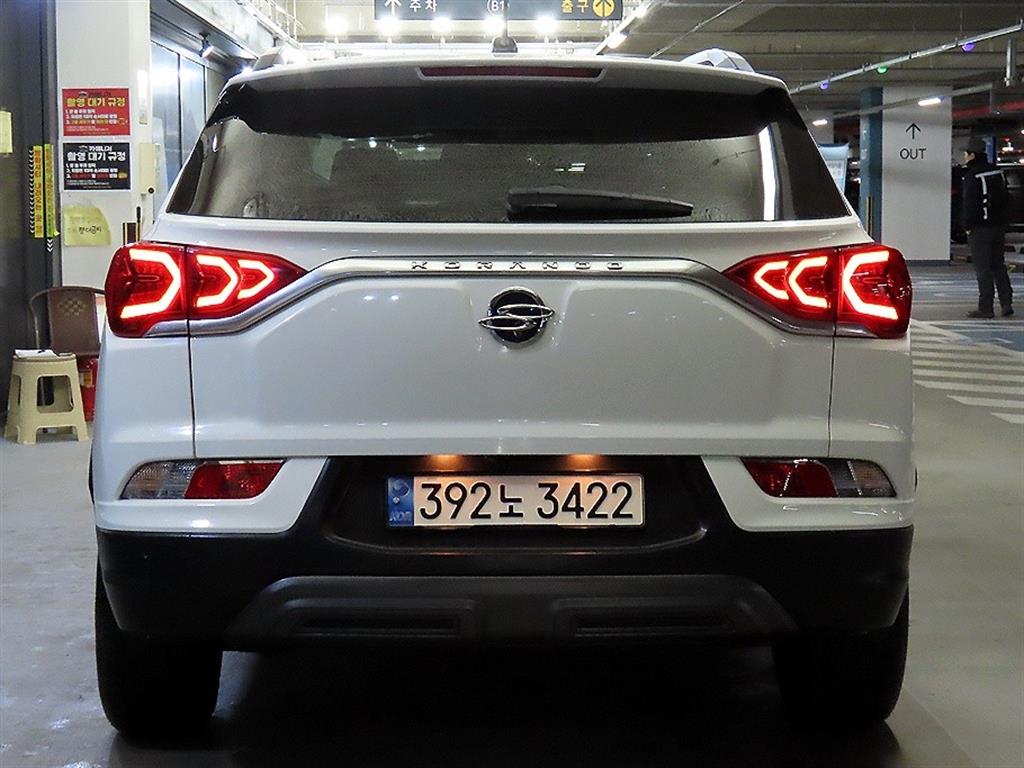 Ssangyong Korando - Vista 5