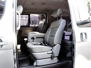 HYUNDAI Starex - Vista 12