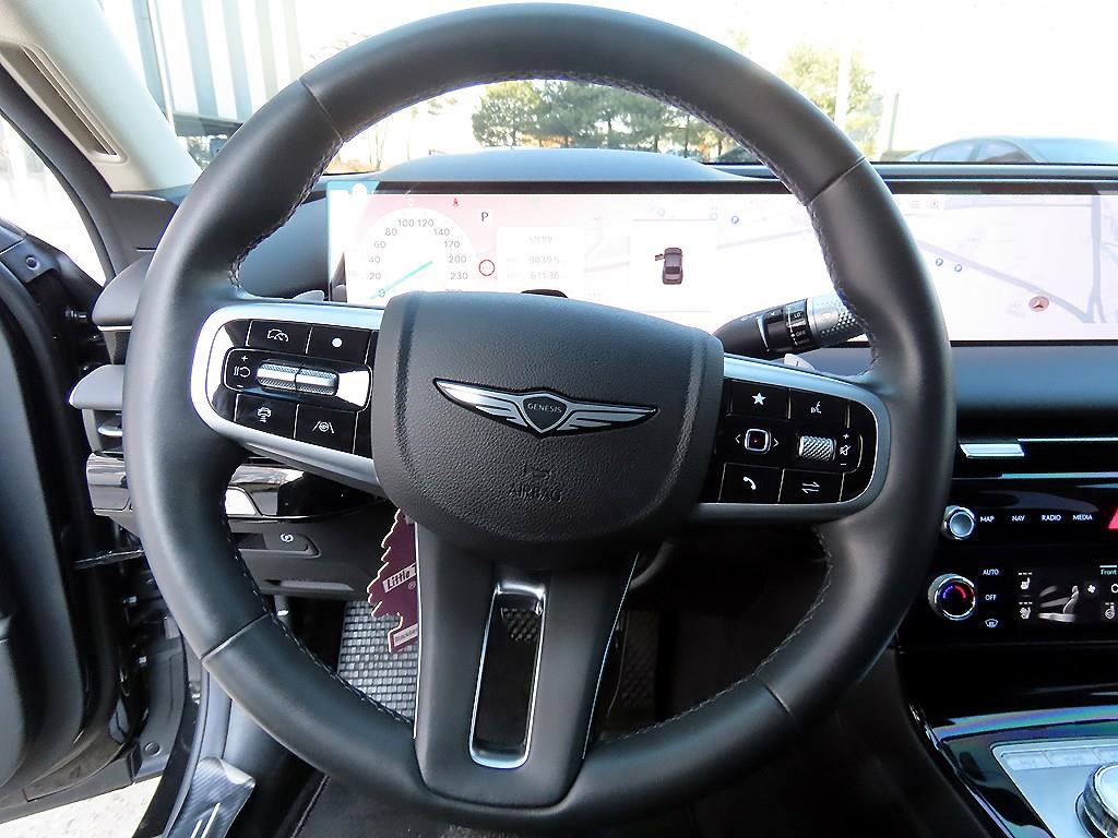 Genesis G80 - Vista 8