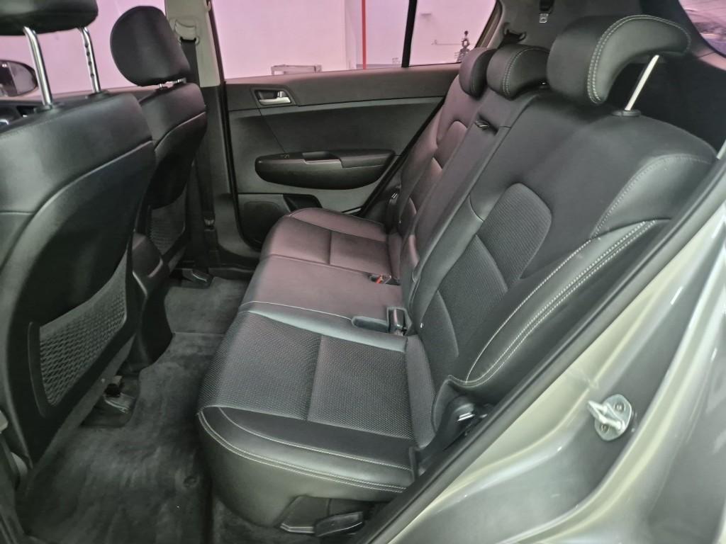 KIA Sportage - Vista 11
