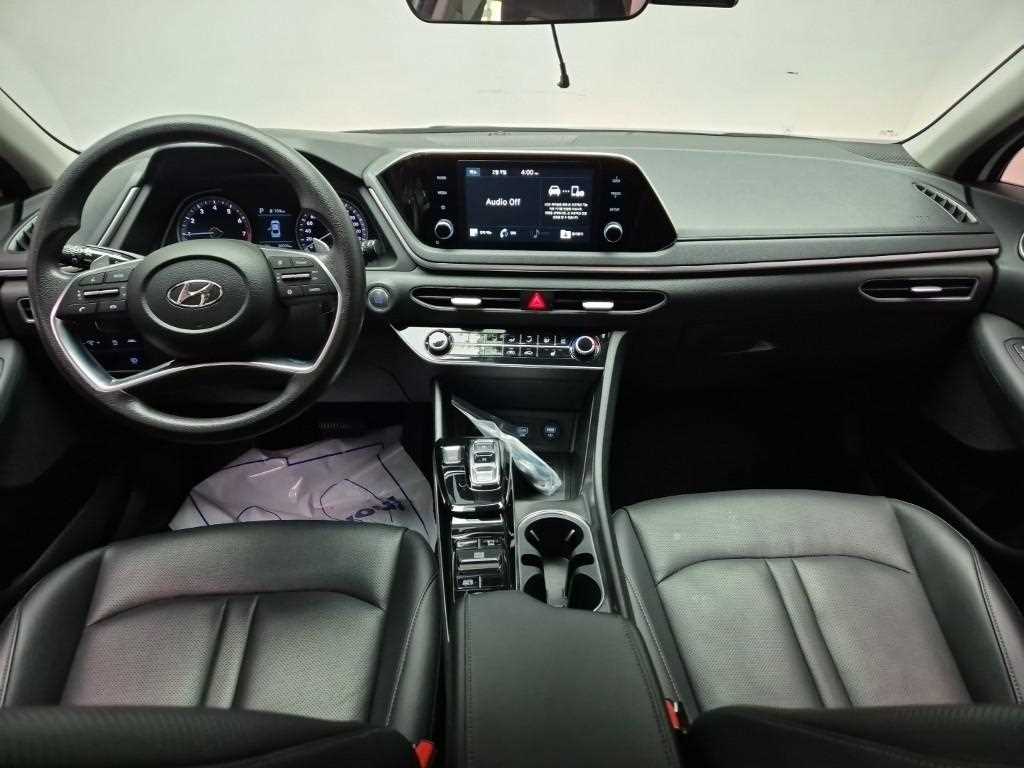 HYUNDAI Sonata - Vista 7