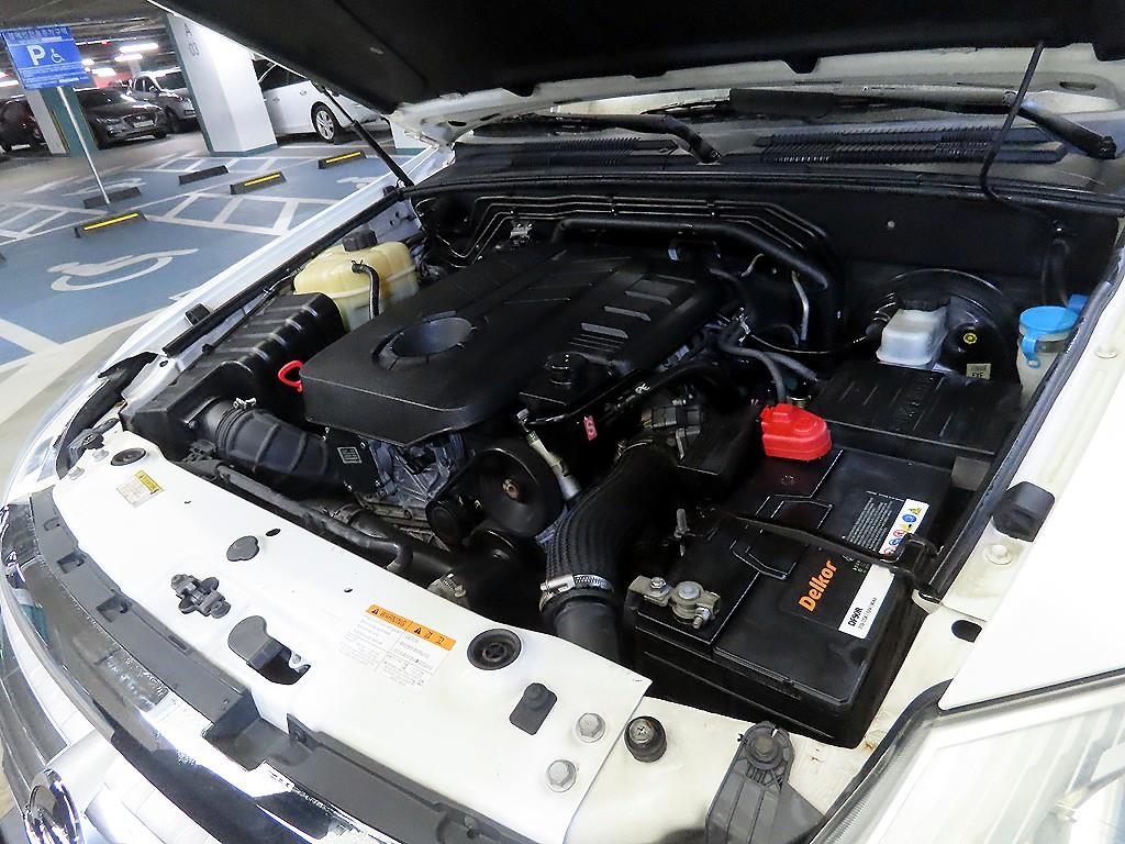 Ssangyong Rexton 2015 Blanco - Importación desde Corea - HF Imports Iquique - Foto 19