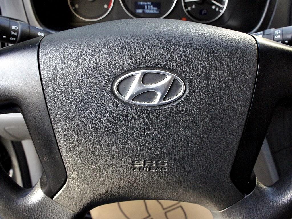 HYUNDAI Starex 2016 Gris - Importación desde Corea - HF Imports Iquique - Foto 8