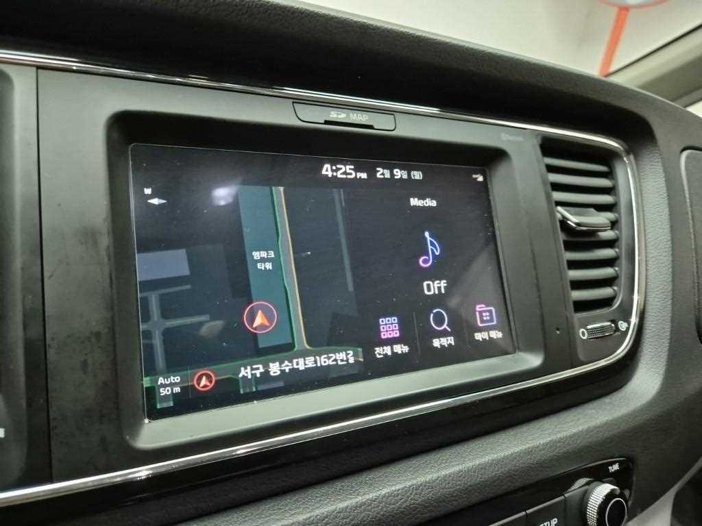 KIA Carnival 2020 Gris - Importación desde Corea - HF Imports Iquique - Foto 13