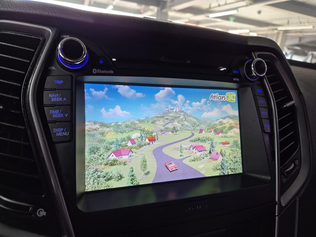 HYUNDAI Santa Fe - Vista 9