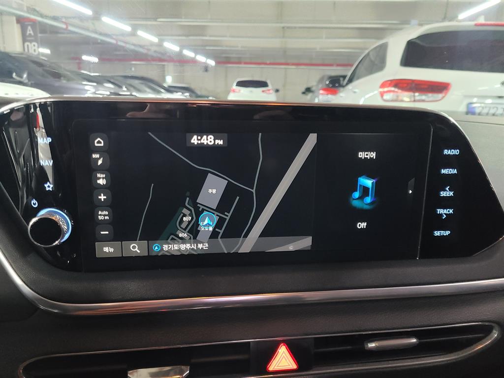 HYUNDAI Sonata - Vista 7