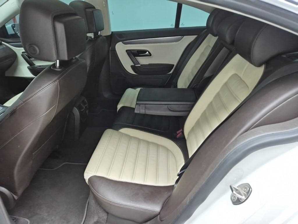 Volkswagen CC - Vista 12