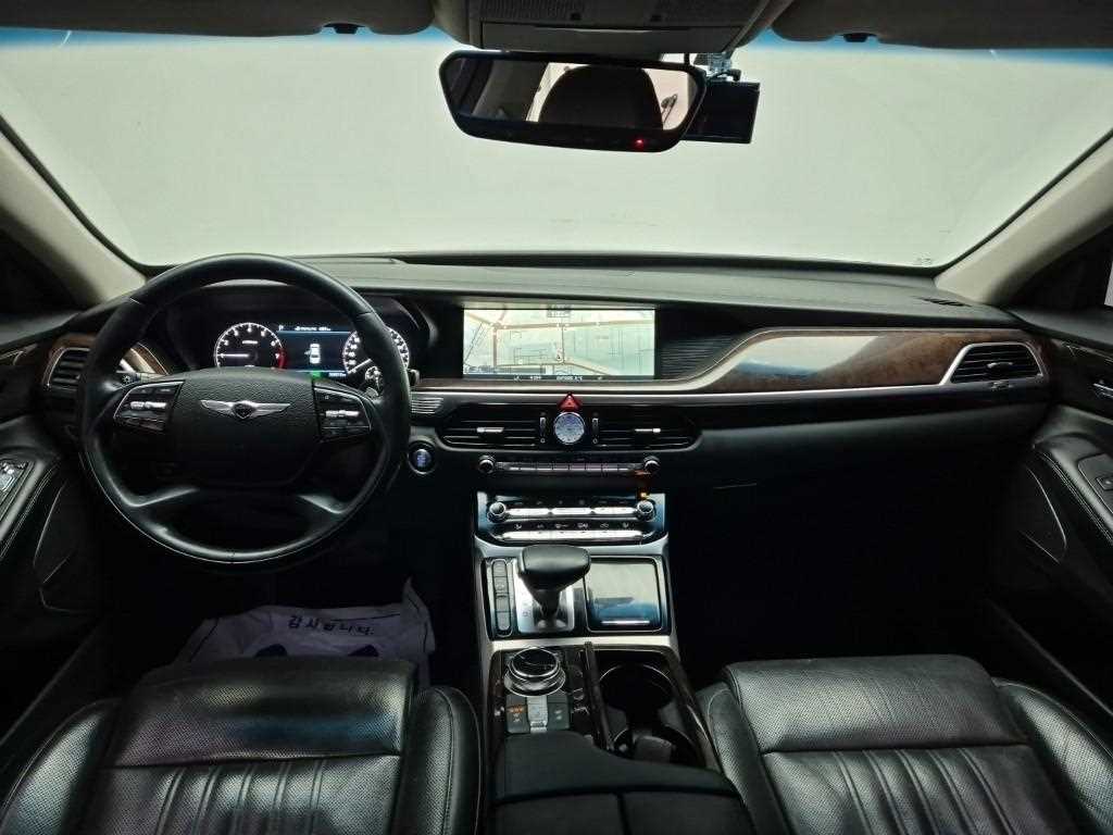 Genesis EQ900 - Vista 7