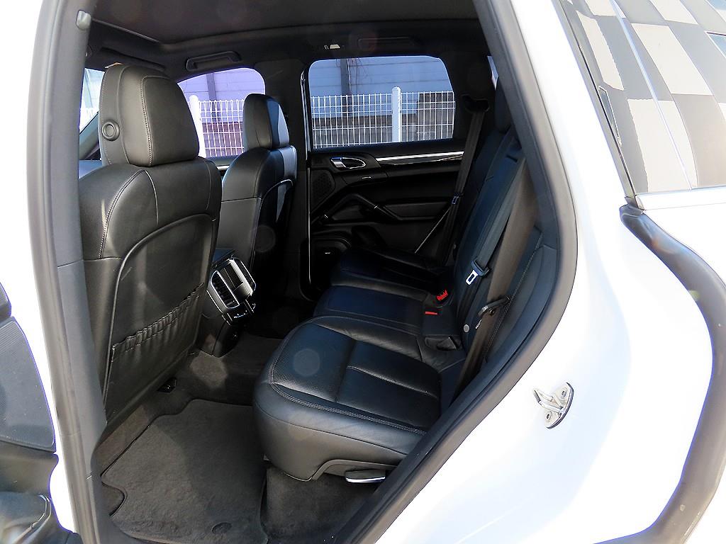 Porsche Cayenne - Vista 6