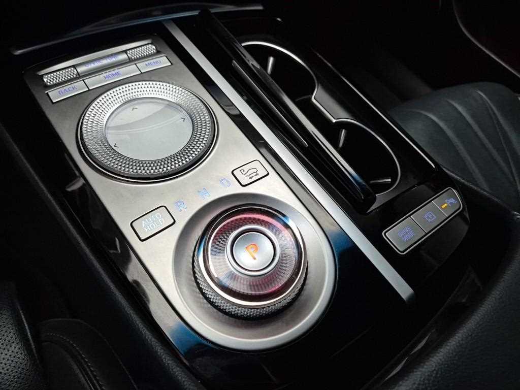 Genesis G80 - Vista 8