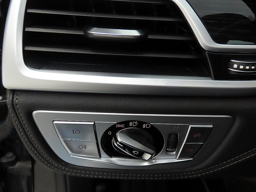 BMW 7 Series - Vista 11