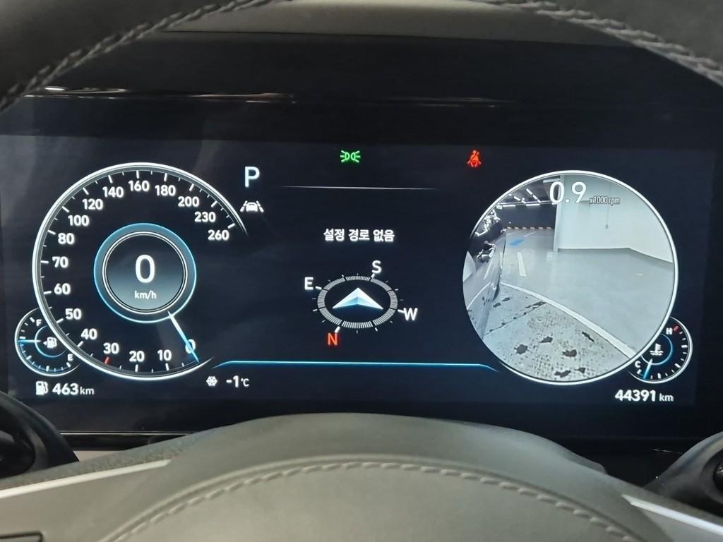 HYUNDAI Grandeur - Vista 6