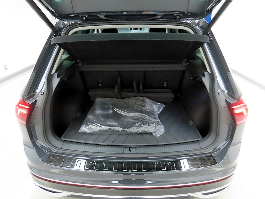 Volkswagen Tiguan - Vista 5