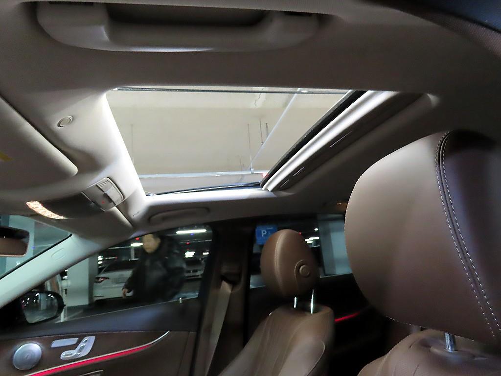 Mercedes Benz E class 2020 Blanco - Importación desde Corea - HF Imports Iquique - Foto 17