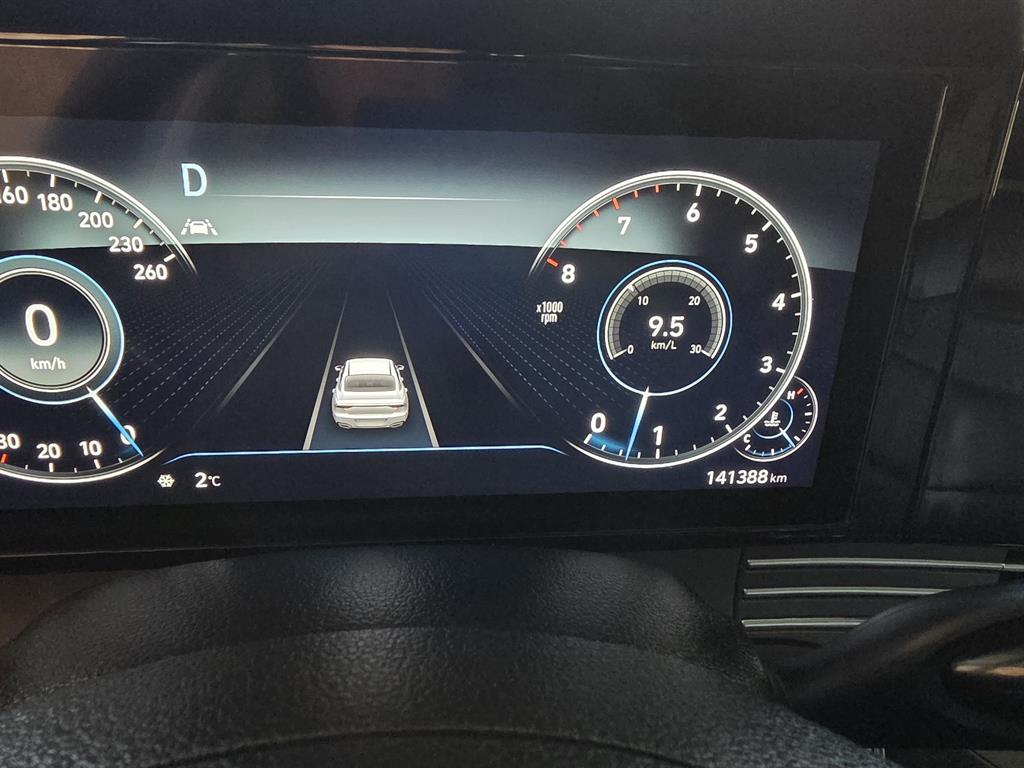 HYUNDAI Grandeur - Vista 8