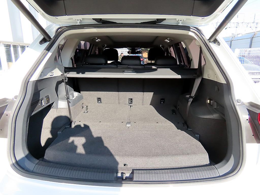 Volkswagen Tiguan 2020 Blanco - Importación desde Corea - HF Imports Iquique - Foto 17