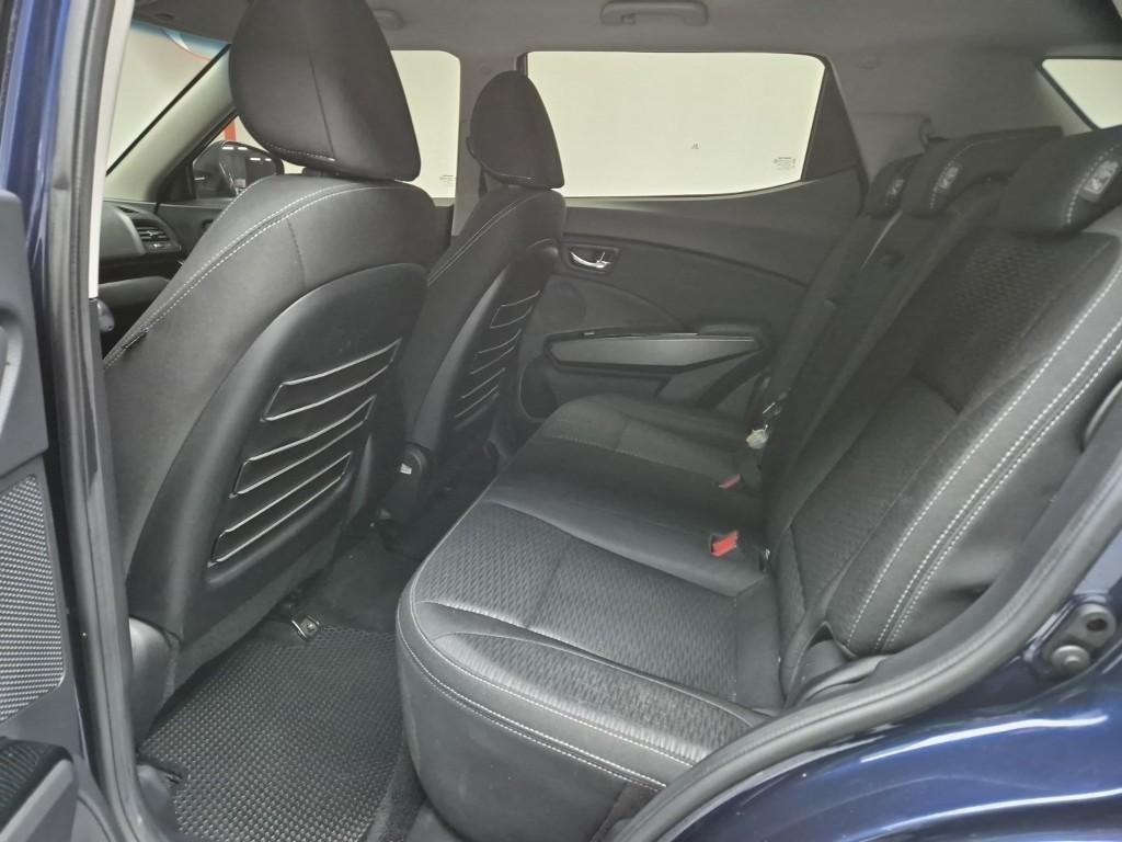 Ssangyong Tivoli - Vista 12