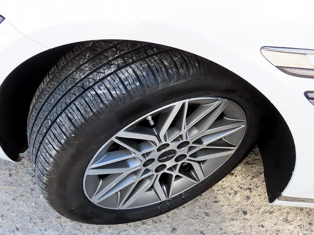 Genesis G80 2026 Blanco - Importación desde Corea - HF Imports Iquique - Foto 20