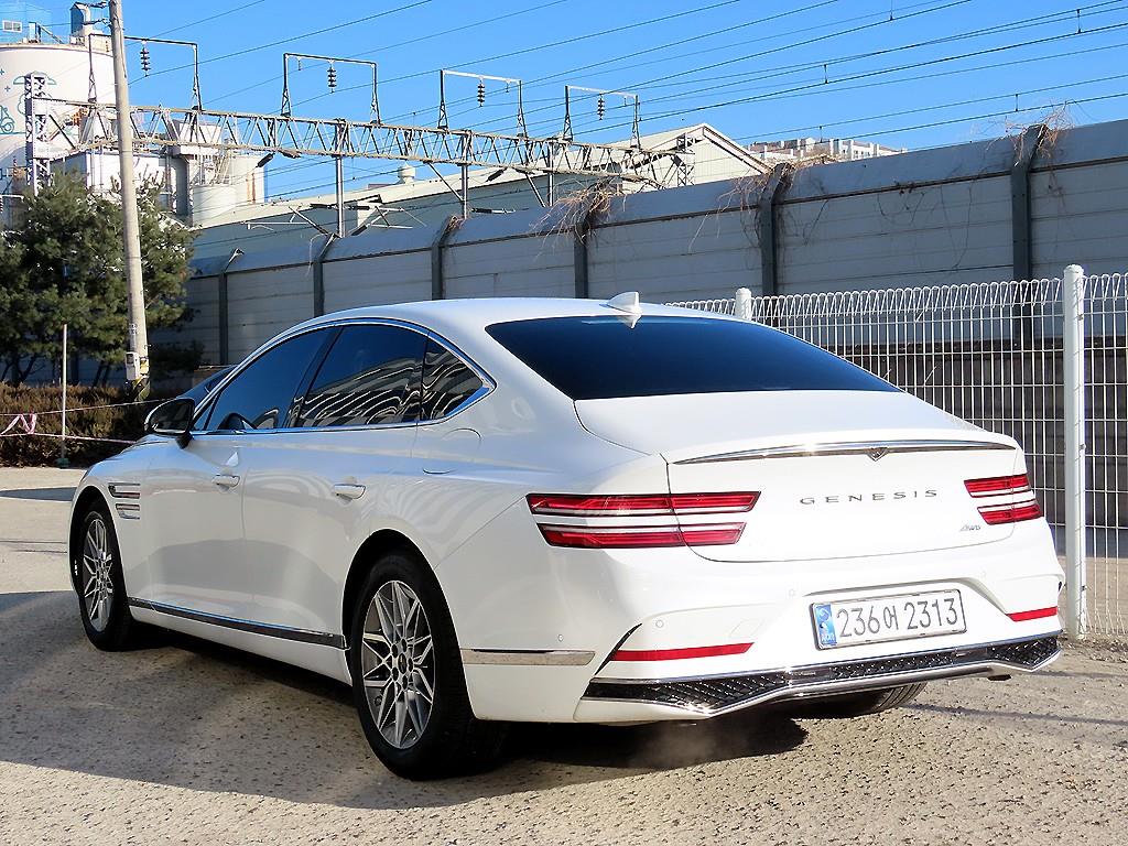 Genesis G80 - Vista 3