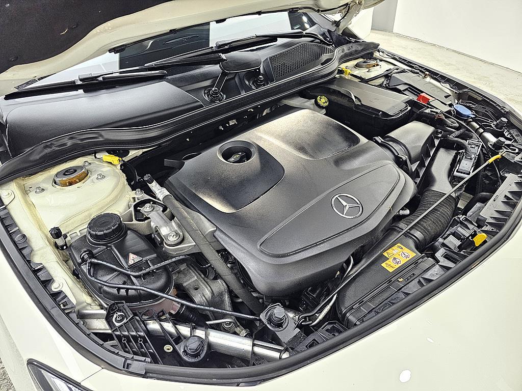 Mercedes Benz CLA Class - Vista 6