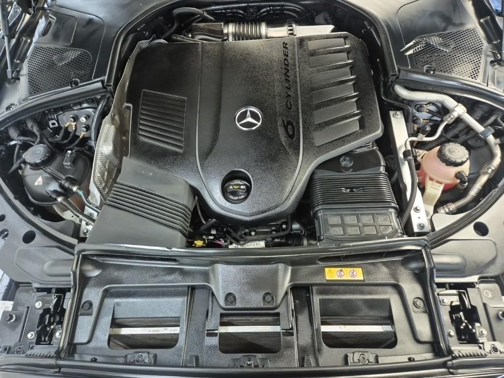 Mercedes Benz S Class - Vista 5