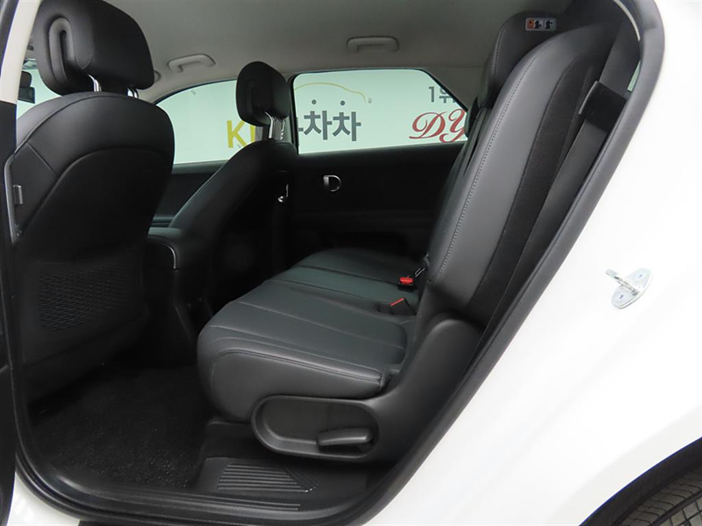 HYUNDAI Ioniq 5 - Vista 6