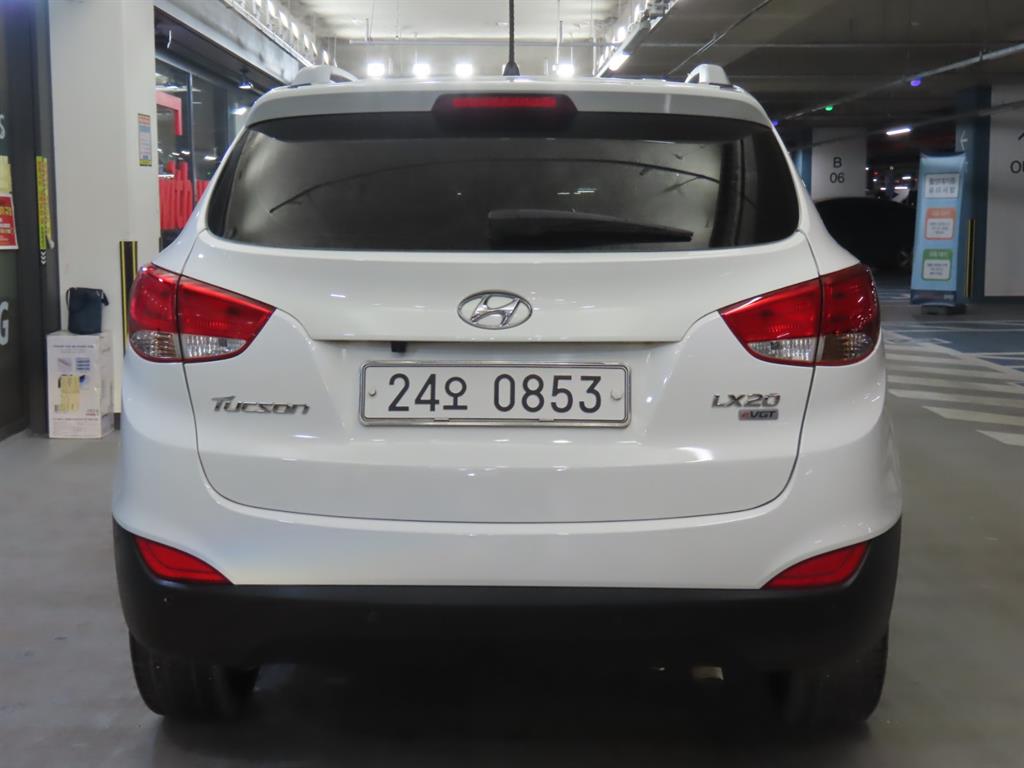 HYUNDAI Tucson - Vista 9