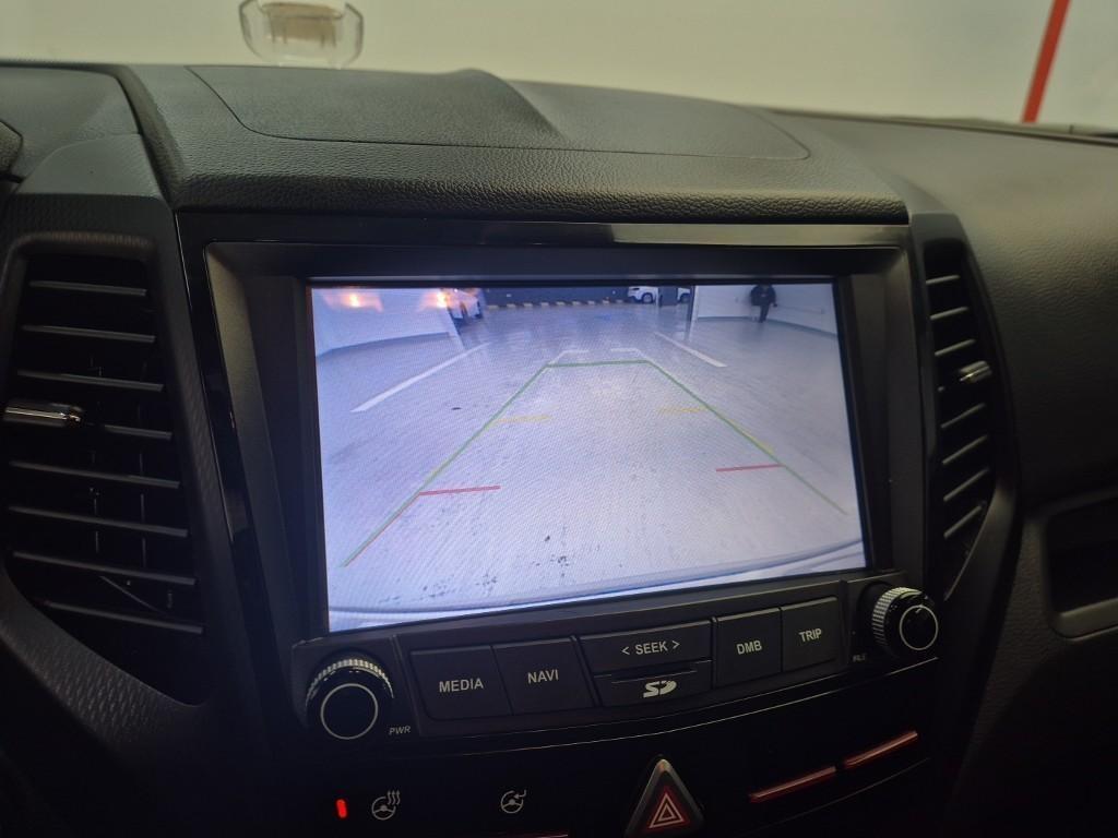 Ssangyong Tivoli 2019 Plateado - Importación desde Corea - HF Imports Iquique - Foto 14