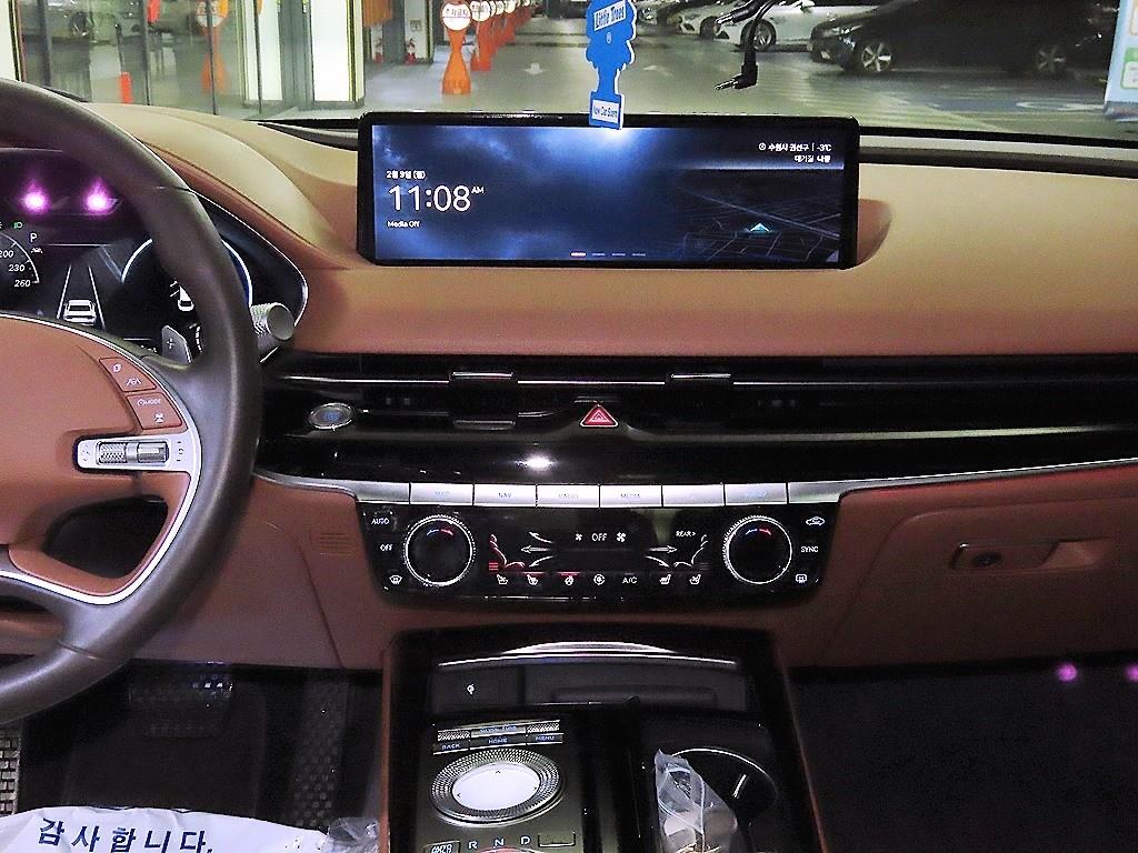 Genesis G80 - Vista 11