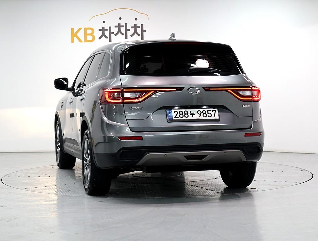 SAMSUNG QM6 - Vista 4