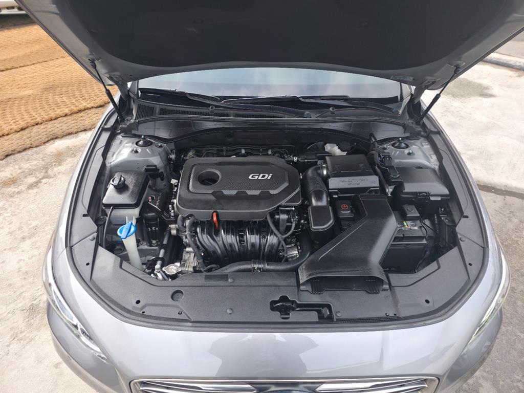 HYUNDAI Grandeur - Vista 10