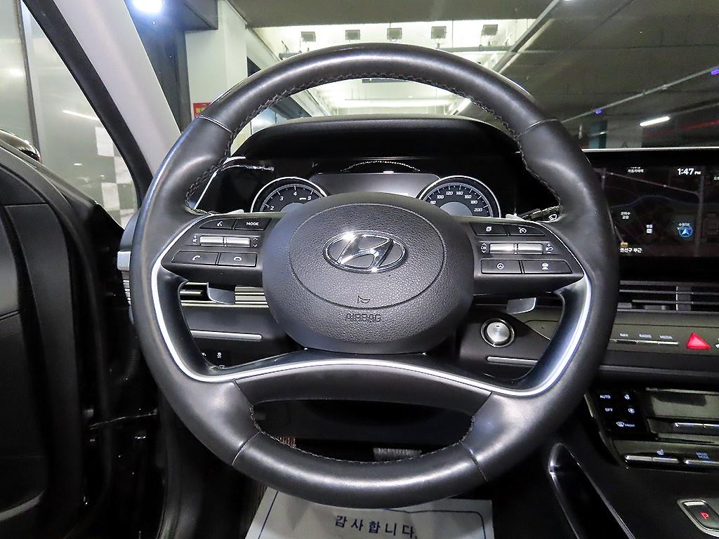 HYUNDAI Grandeur - Vista 8