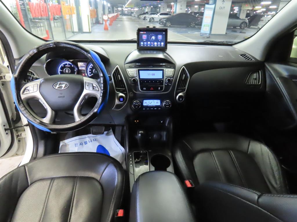 HYUNDAI Tucson 2013 Blanco - Importación desde Corea - HF Imports Iquique - Foto 10