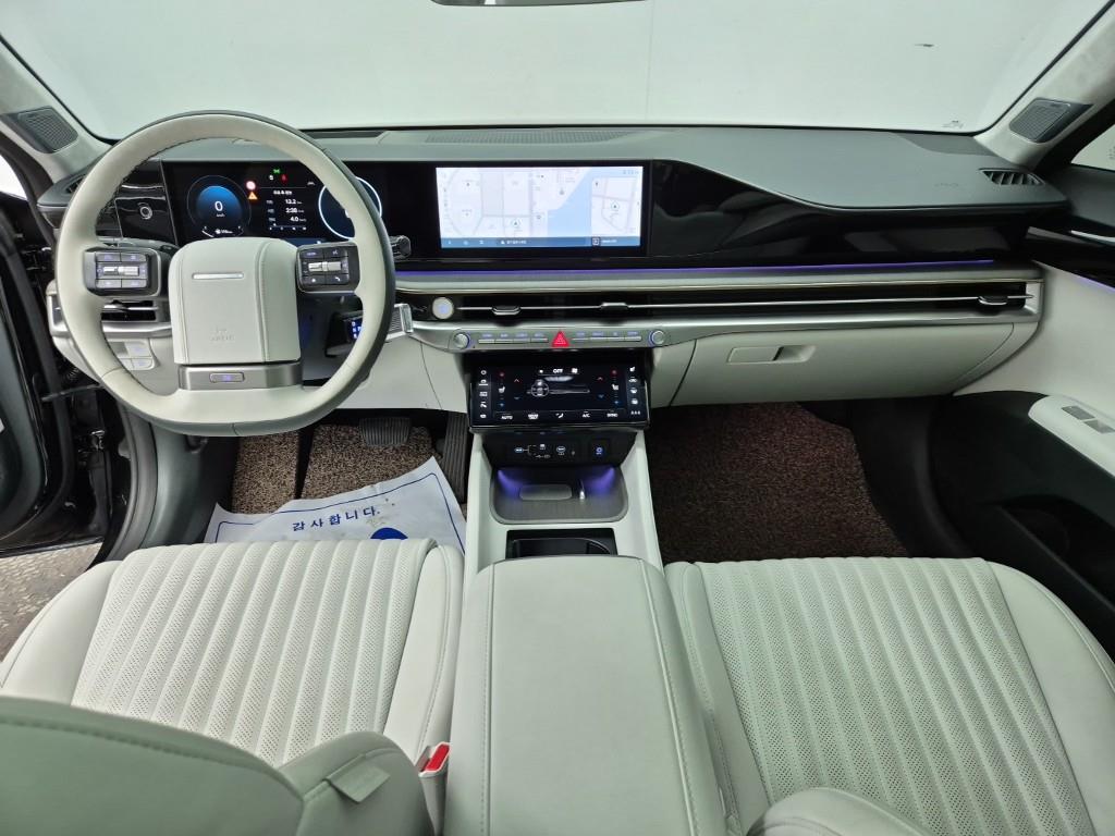 HYUNDAI Grandeur - Vista 5