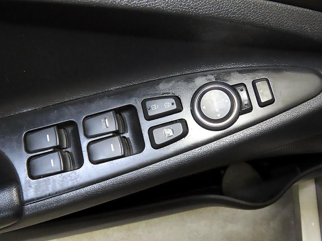 HYUNDAI Sonata 2011 Plateado - Importación desde Corea - HF Imports Iquique - Foto 14