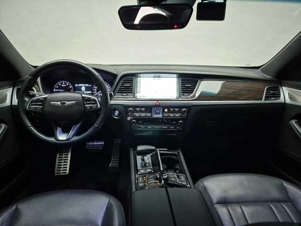 Genesis G80 - Vista 7