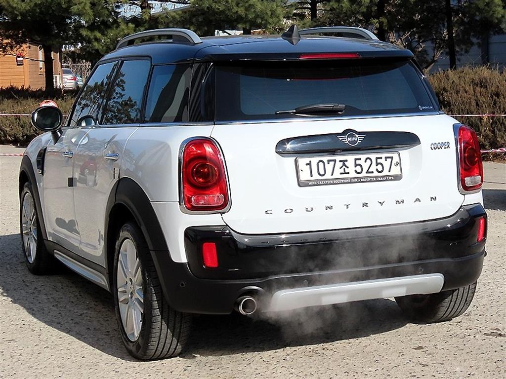 Mini Countryman - Vista 3