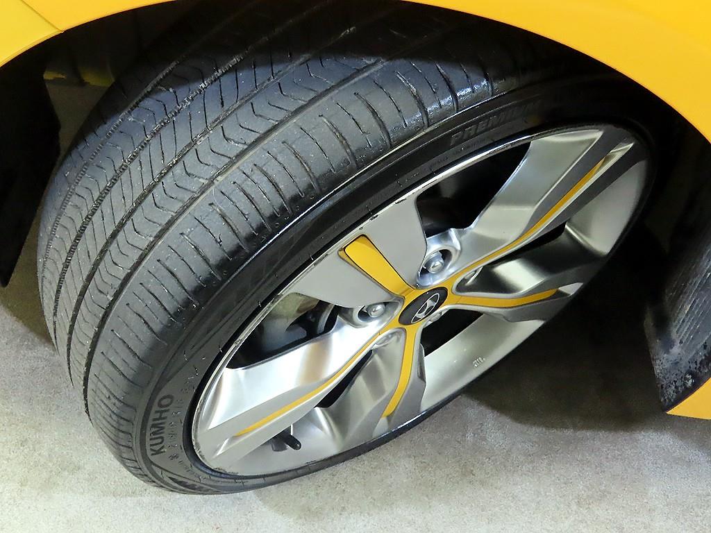 HYUNDAI Veloster 2013 Amarillo - Importación desde Corea - HF Imports Iquique - Foto 20