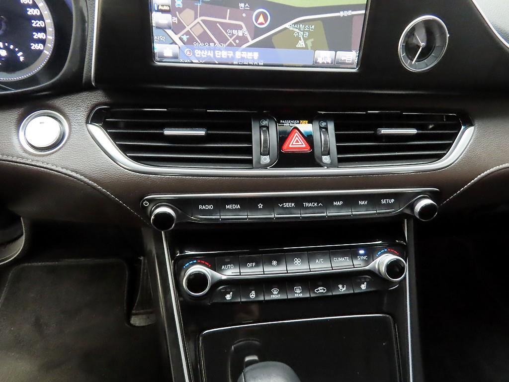 HYUNDAI Grandeur - Vista 9