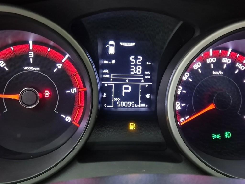 Ssangyong Tivoli - Vista 6