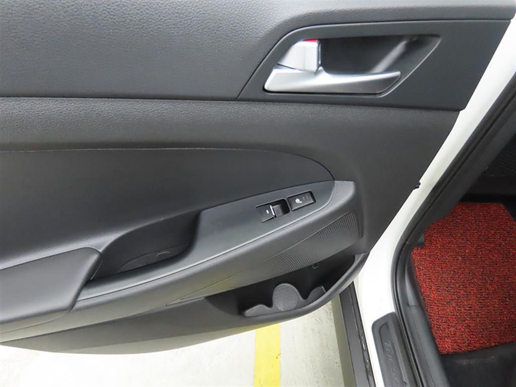 HYUNDAI Tucson - Vista 12