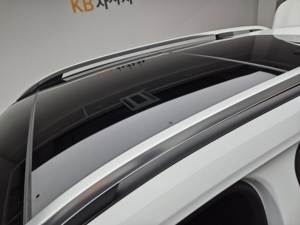 Mercedes Benz GLB Class 2023 Blanco - Importación desde Corea - HF Imports Iquique - Foto 13