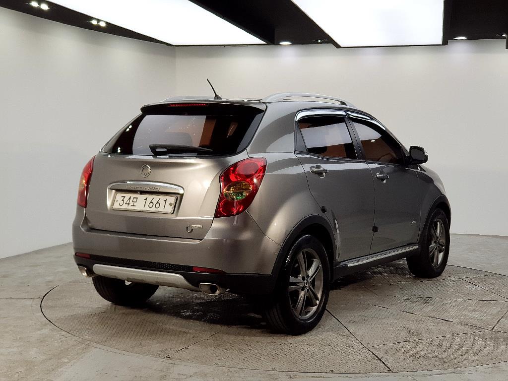 Ssangyong Korando - Vista 4