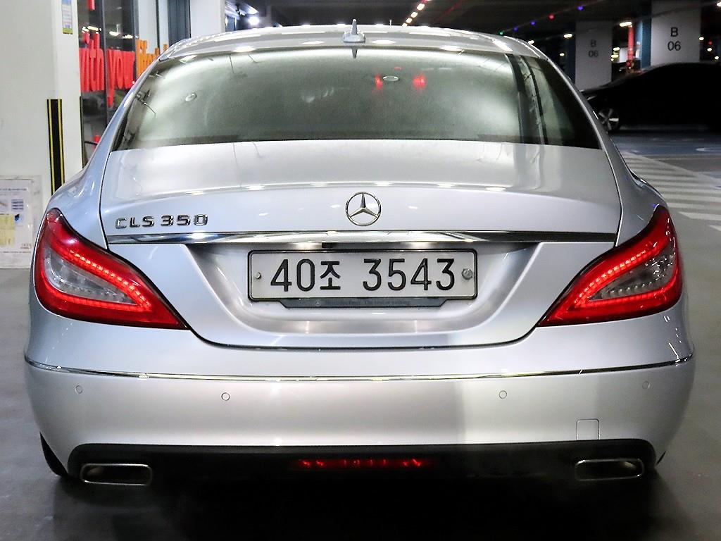 Mercedes Benz CLS Class - Vista 5
