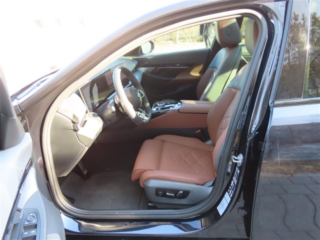 BMW 5 Series 2024 Negro - Importación desde Corea - HF Imports Iquique - Foto 13