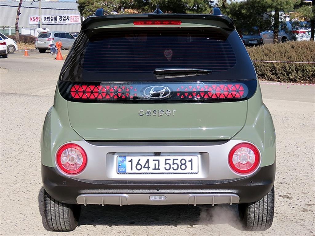 HYUNDAI Casper - Vista 4