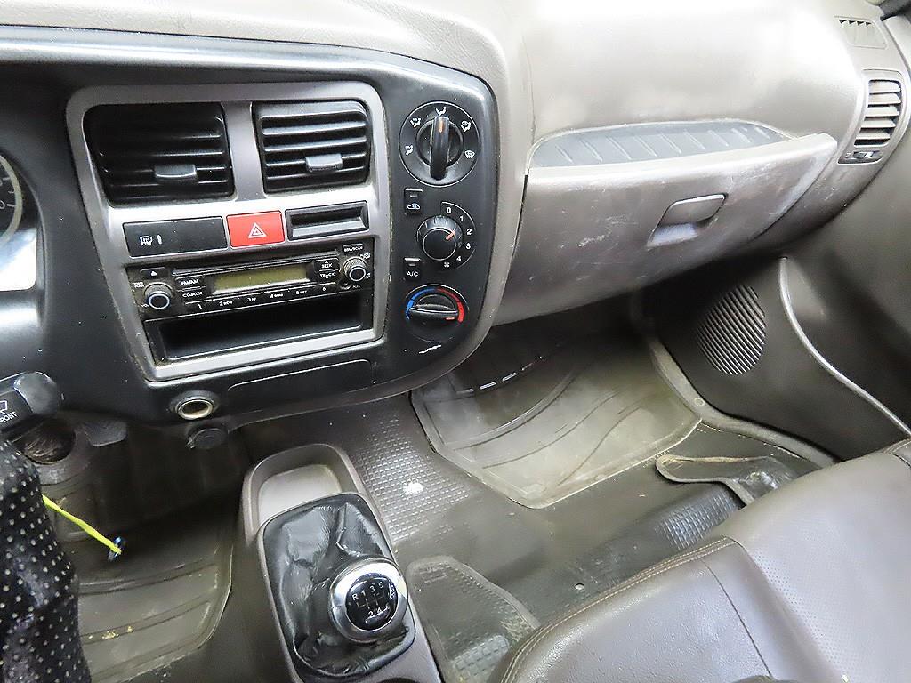 Small Truck Top_Powergate 2012 Blanco - Importación desde Corea - HF Imports Iquique - Foto 7